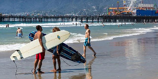 Visit the Santa Monica Pier Los Angeles